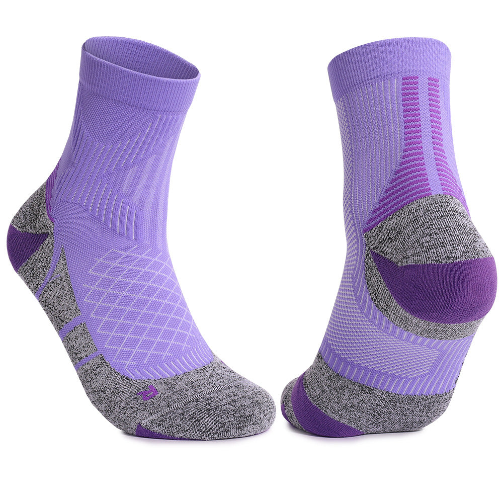 Performance Grip Socks for Men – Breathable, Anti-Slip Athletic Socks for Training, Running & Basketball