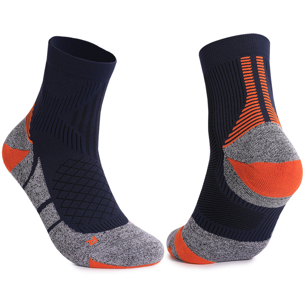 Performance Grip Socks for Men – Breathable, Anti-Slip Athletic Socks for Training, Running & Basketball